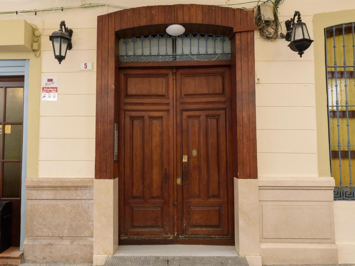 Apartamentos Constitucion By Renthas Malaga Exterior photo